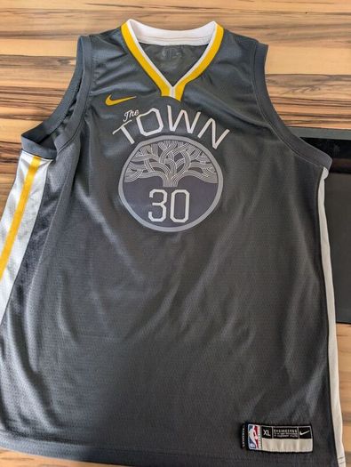 Nike NBA Stephen Curry jersey limited run