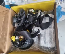 Vw up airbags +seat betls