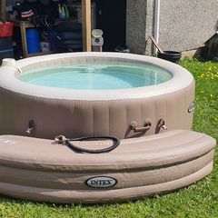 Intex Pure SPA Hot Tub (4 Person)