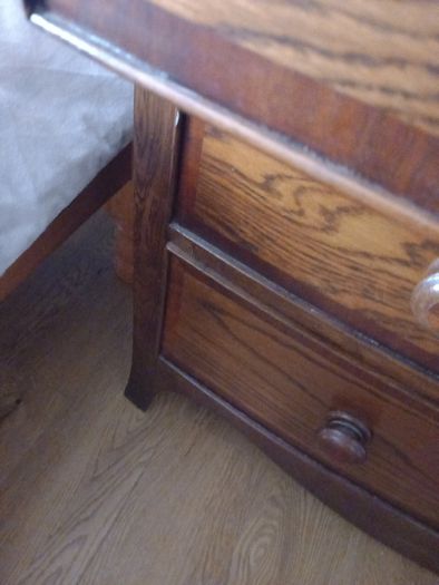 Bowfront mahogany chest of drawers.
