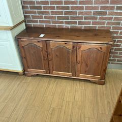 sideboard
