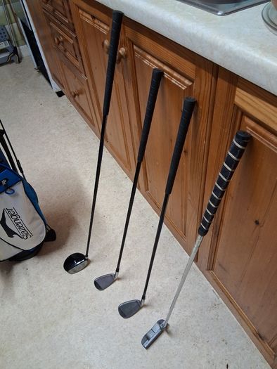 Golf Clubs Golf Set For 9 To 11 Year Old.