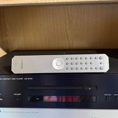 Yamaha CD-S700 CD player