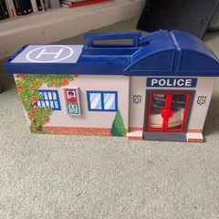 Playmobil Police Station