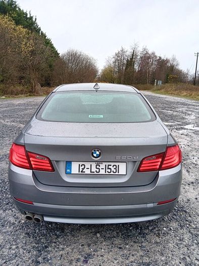BMW 5-Series 2012