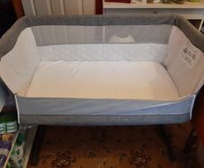 Bedside crib/ coosleeper