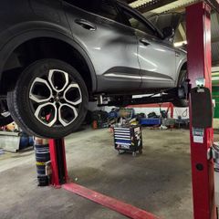 2 post car lift