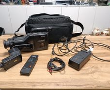 Sanyo VM-D66P Camcorder Vintage 8mm Tape Retro Video Camera