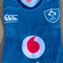 Ireland rugby jersey
