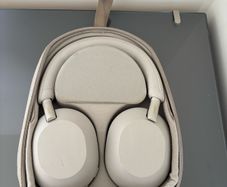 Sony WH-1000XM5 Wireless Noise Cancelling Headphones