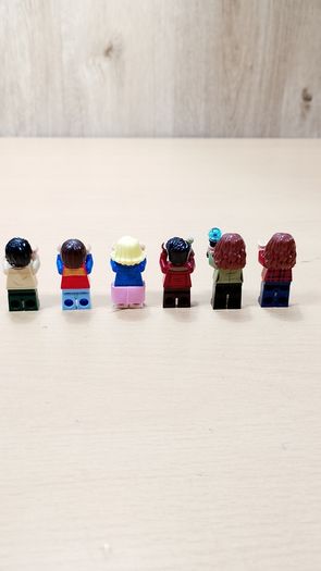 LEGO Stranger things minifigures bundle