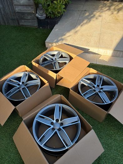 Audi S3 Quattro Alloys - 19"
