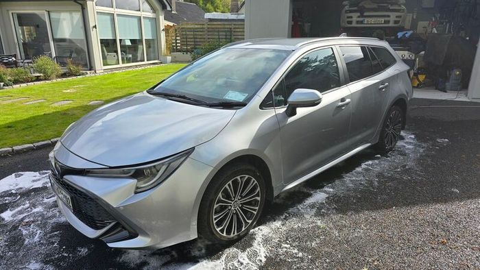2022 Toyota Corolla Touring sport 1.8L Hybrid