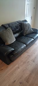 Black leather Sofa
