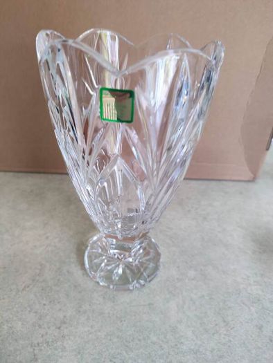 Waterford Marquis Crystal 8 inches Canterbury Vase Scalloped Edge  made in Poland.