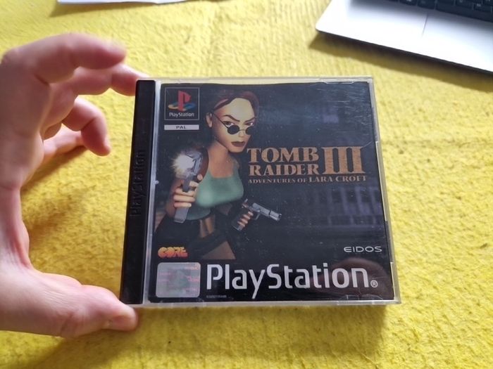 Tomb Raider III Lara Croft PlayStation1 Ps1 PlayStation2 Ps2 Games Original