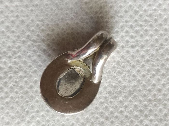 Sterling silver pendant