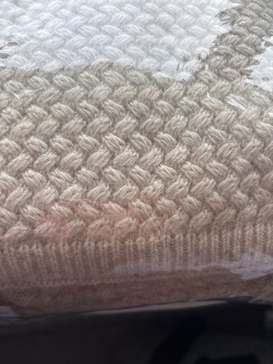 throw knitted