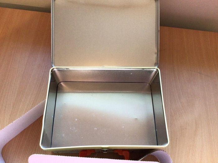 Cath Kidston Cath kids case tin