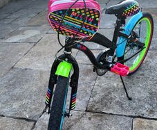 20 Inch Milan Bike with Handlebar Bag