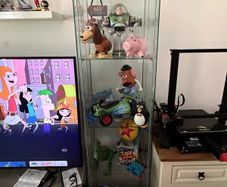 2 Glass Display