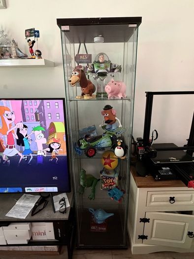 2 Glass Display