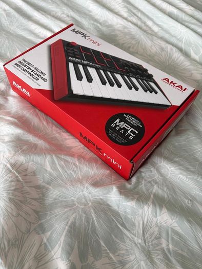 Akai professional MPK mini