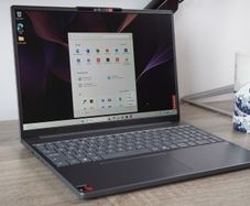 Lenovo IdeaPad Slim 3 15.3" | Snapdragon X | 16GB | 256GB | Premium Care Warranty