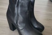 Leather Ankle Boots Size Uk 7 ( Eu 40)