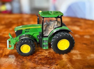 Britains 42820 John Deere 6150R