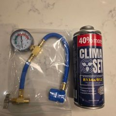 Air-con refill R134a refrigerant gas