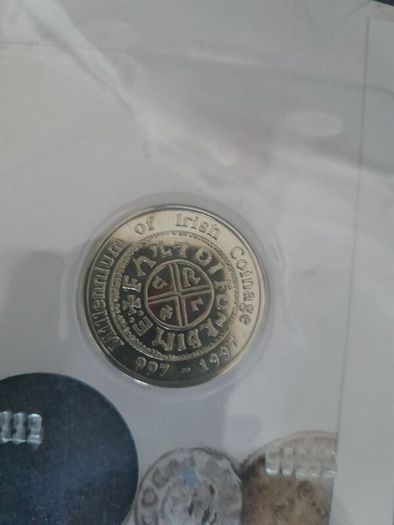 few coins and notes