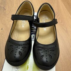Primigi black leather school shoes size 10 1/2 EU29