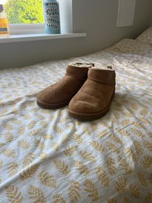 Australian UGG Men's Sheepskin Ankle Boot Size UK9/EUR43