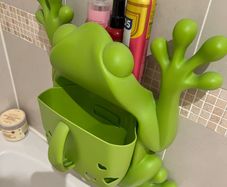 Frog bath pod