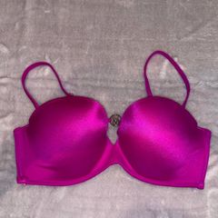 Victorias Secret Bombshell Swim bikini top 34 D in a Stunning vibrant fuchsia pink shade. brand New With Tags