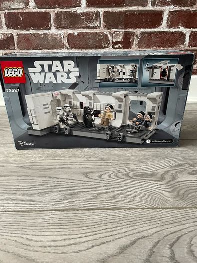 lego Star Wars set 75387 boarding the tantive IV brand new sealed