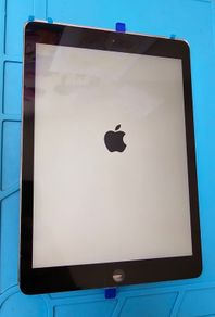 iPad Air 2 Original Quality LCD Touch Screen Digitizer Assembly Black