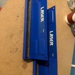 Laser magnetic socket holders