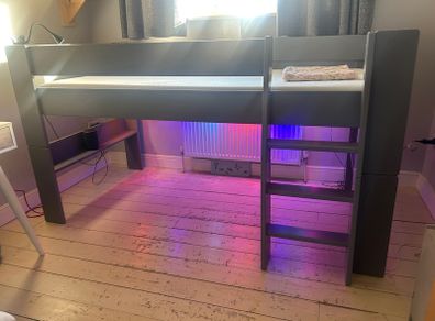 kids bed