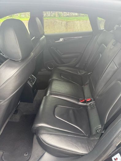 Audi A5 2.0d Quattro S-line Black Ed High Spec