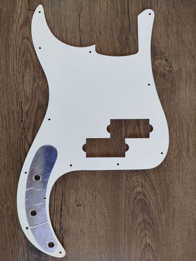 fender precision pickguard