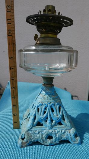 Vintage Victorian oil lamp CAST IRON BASE with Bristol  bowl