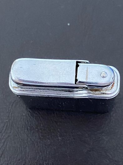 Vintage Colibri MonoGAS '20' Cigarette Lighter