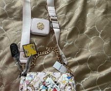 crossbody