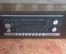 Vintage Blaupunkt radio with extra Bass speaker works and sounds great