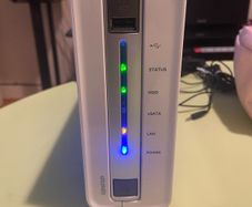 Qnap Ts-112 Nas With Wd Caviar Green 2tb (wd20earx)
