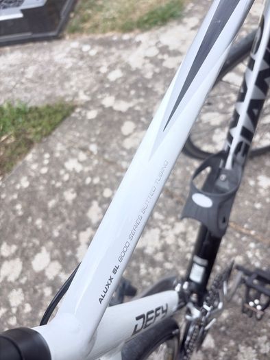 GIANT aluxx SL road bike