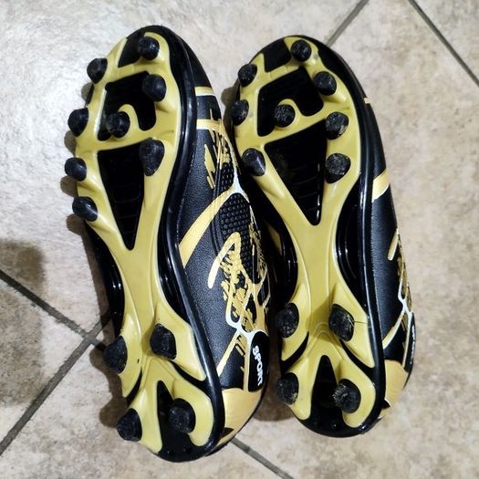 Kids Football shoes