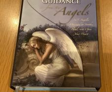 Daily Guidance from Your Angels: 365 Angelic Messages to Soothe, Heal, and Open Your Heart